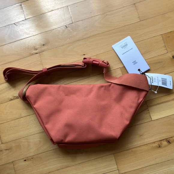 Herschel - Picture 2 of 4